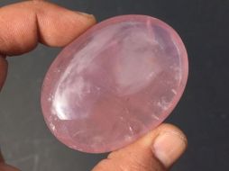 Quartz rose - Pierre de Soin